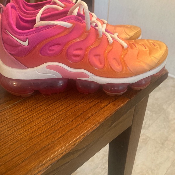 Nike Air Max Vapor Max Plus Women’s 7.5 - Picture 4 of 11